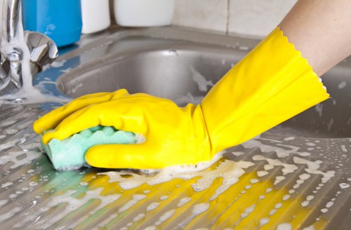 Bathroom descaling and sanitising as part of Marylebone move-out cleaning