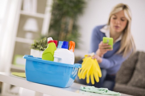 Carpets cleaner in Marylebone restoring a carpeted living room